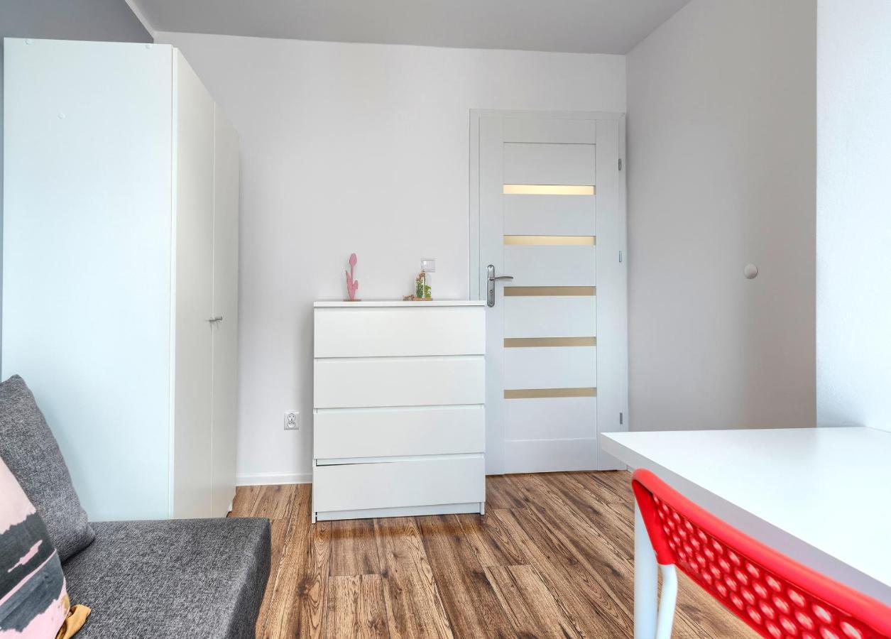 Apartament Pokoje Gdansk Zabianka - Bitwy Oliwskiej 15 Zewnętrze zdjęcie