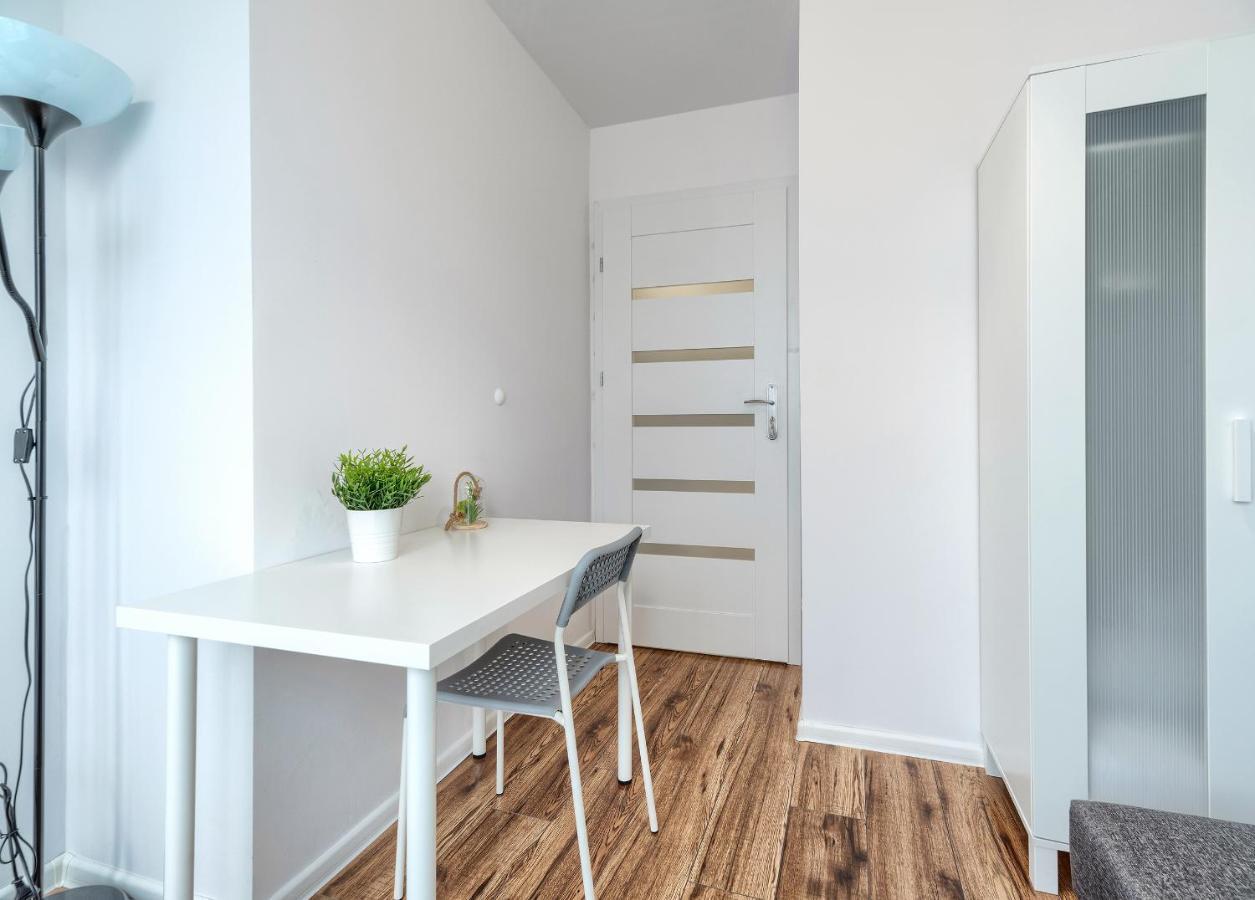 Apartament Pokoje Gdansk Zabianka - Bitwy Oliwskiej 15 Zewnętrze zdjęcie